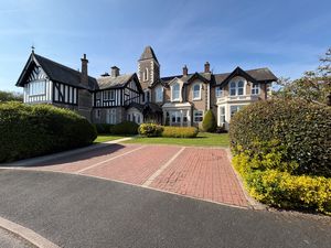 The Manor House Great Sutton